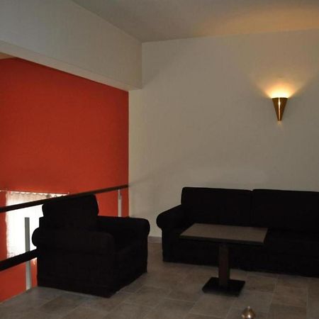 Okeania Seafront Rooms In קמנה וורלה מראה חיצוני תמונה