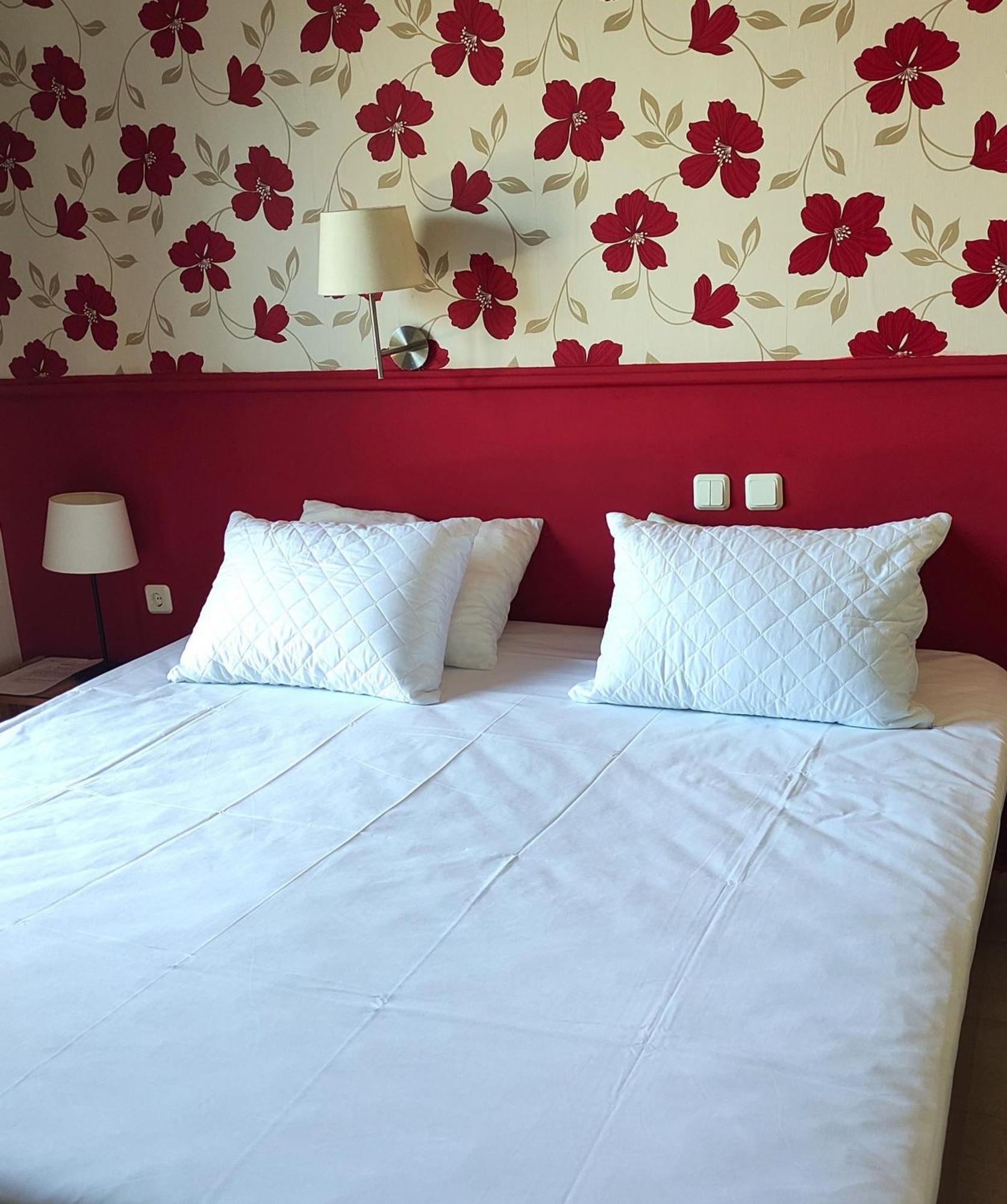 Okeania Seafront Rooms In קמנה וורלה מראה חיצוני תמונה