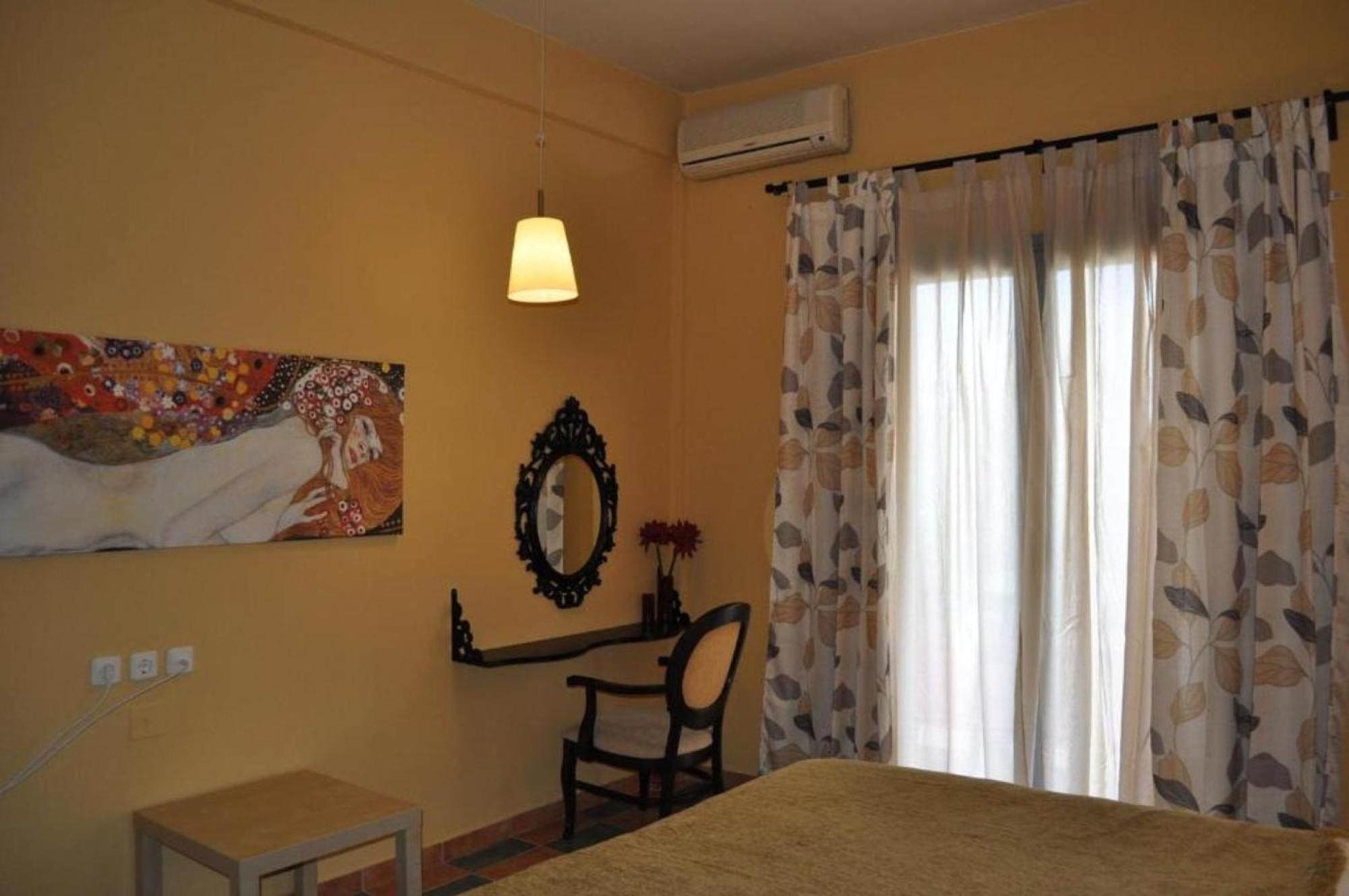 Okeania Seafront Rooms In קמנה וורלה מראה חיצוני תמונה