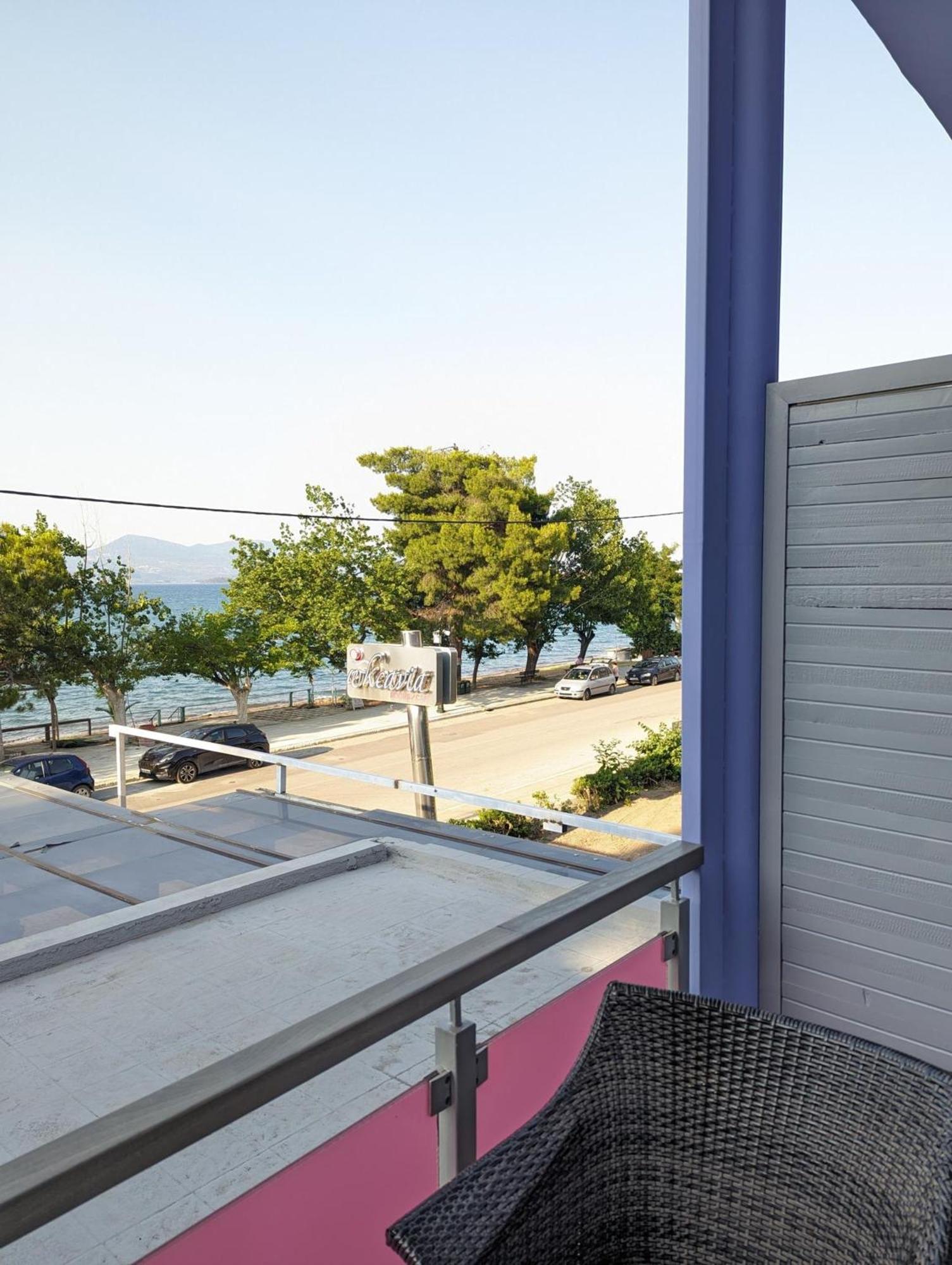 Okeania Seafront Rooms In קמנה וורלה מראה חיצוני תמונה