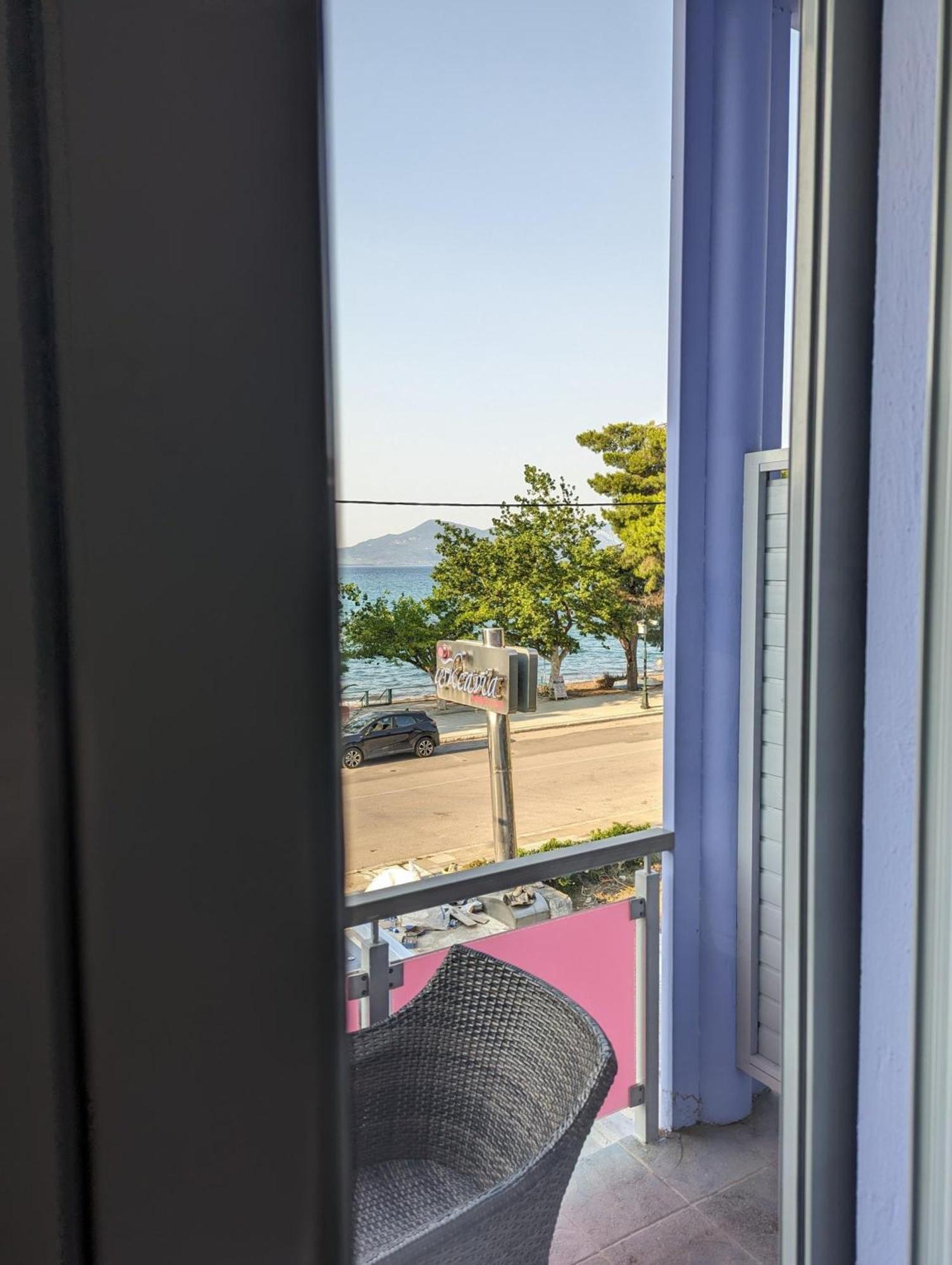 Okeania Seafront Rooms In קמנה וורלה מראה חיצוני תמונה