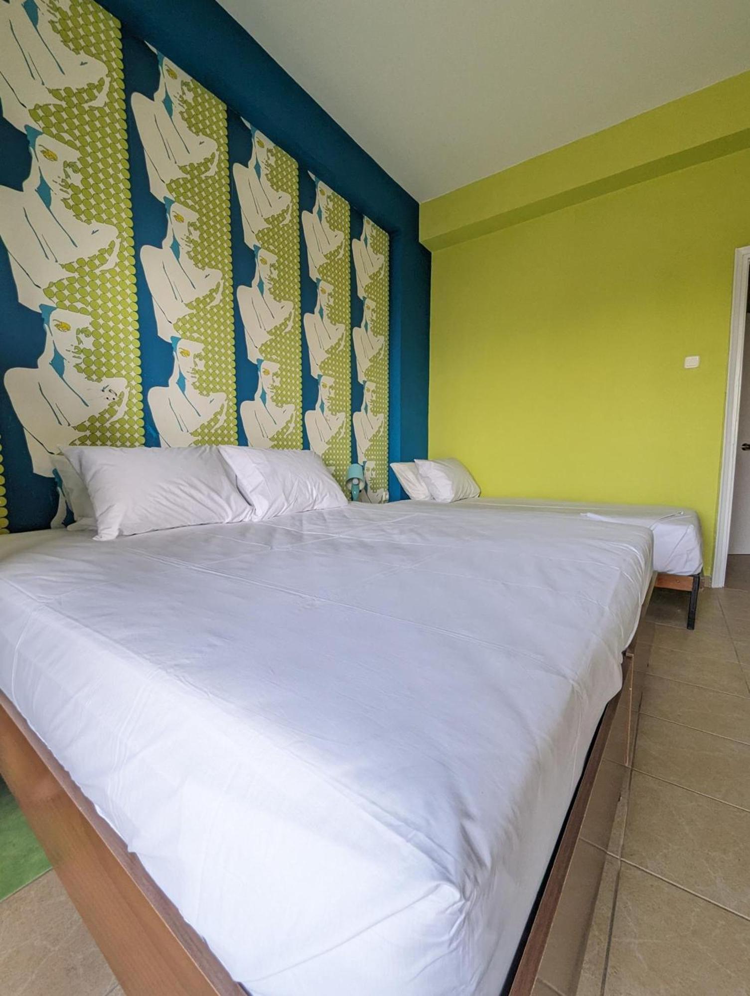 Okeania Seafront Rooms In קמנה וורלה מראה חיצוני תמונה