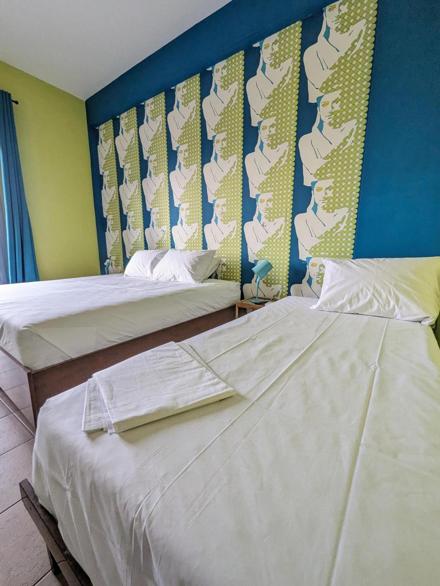 Okeania Seafront Rooms In קמנה וורלה מראה חיצוני תמונה