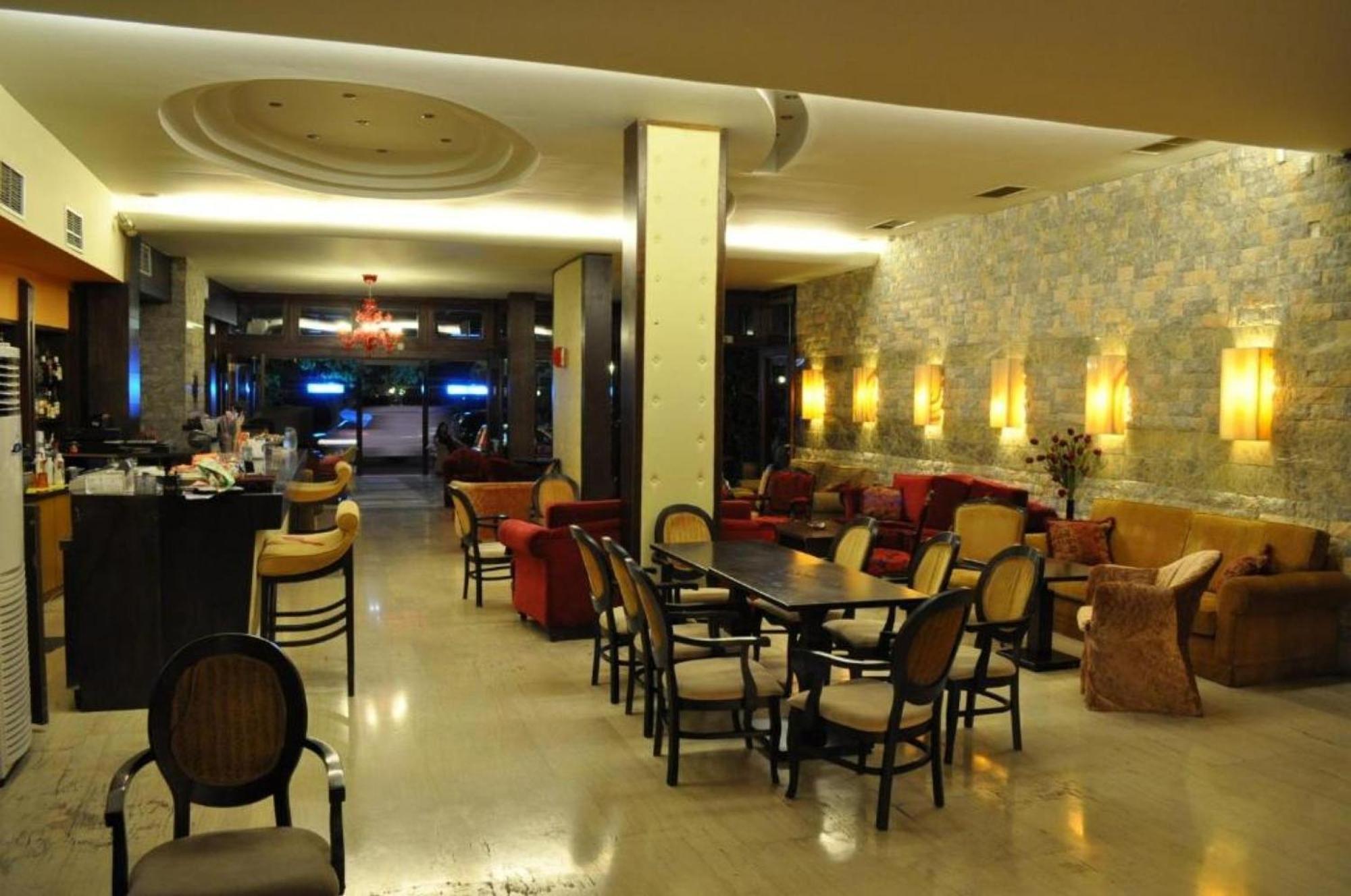 Okeania Seafront Rooms In קמנה וורלה מראה חיצוני תמונה