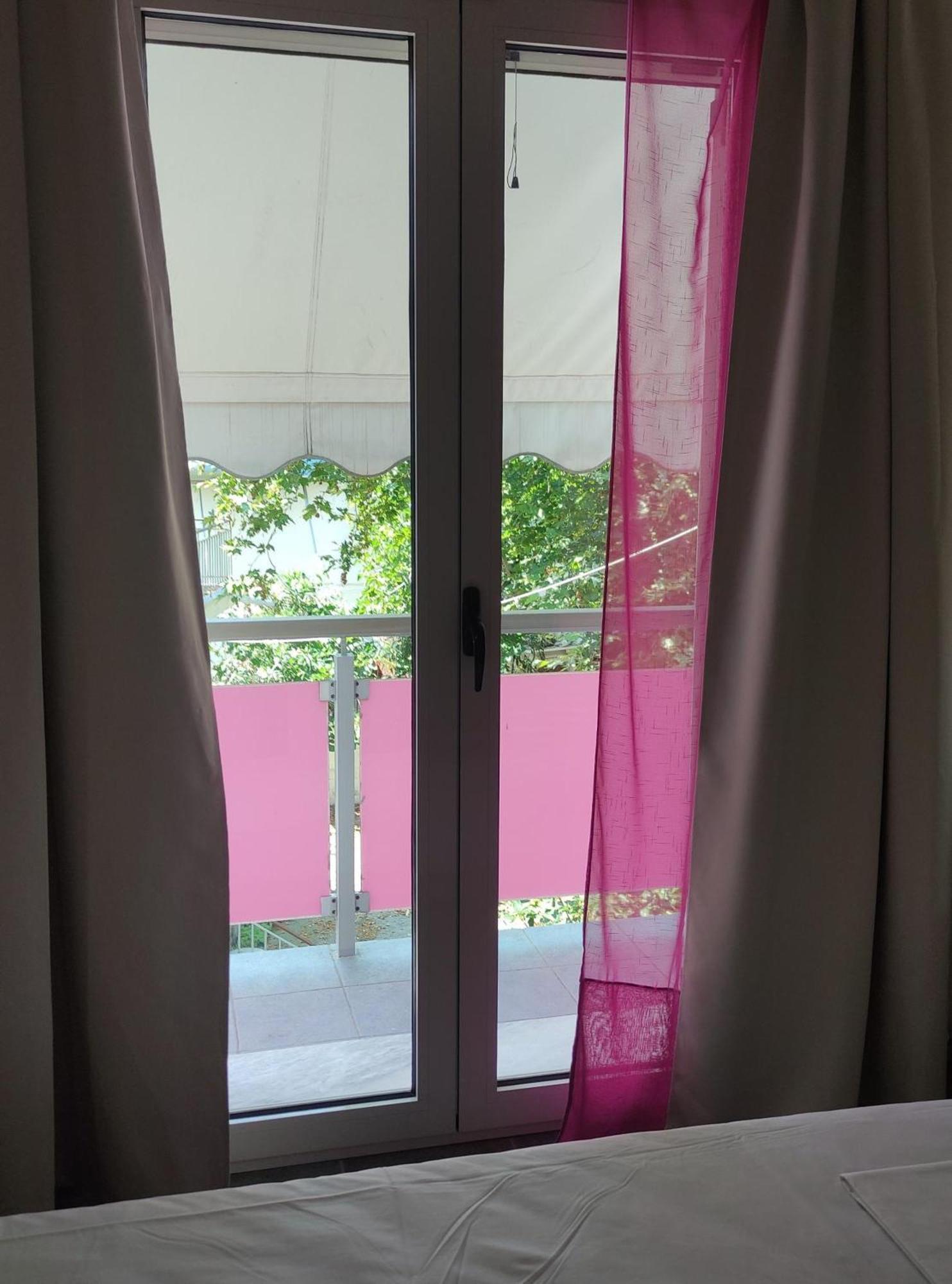 Okeania Seafront Rooms In קמנה וורלה מראה חיצוני תמונה